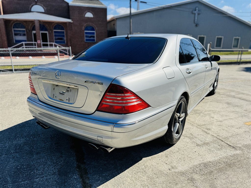 2006 Mercedes-Benz S-Class - $8,900