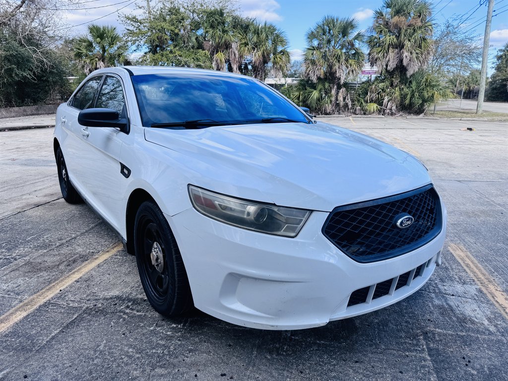 2014 Ford Taurus - $10,999