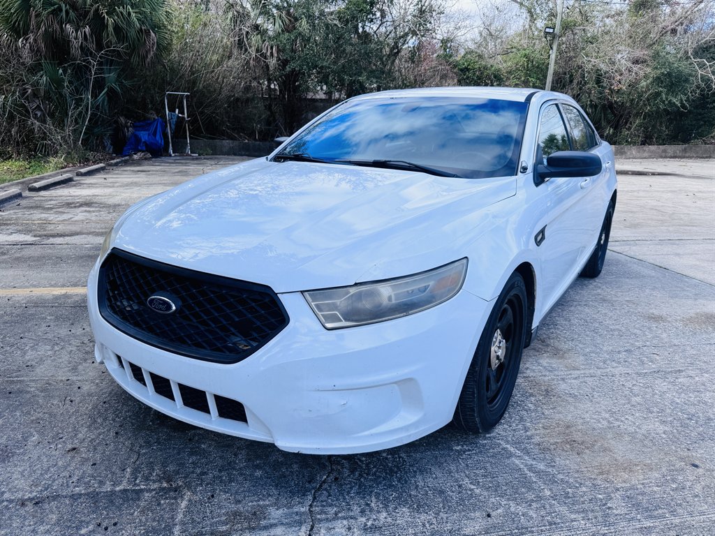2014 Ford Taurus - $10,999