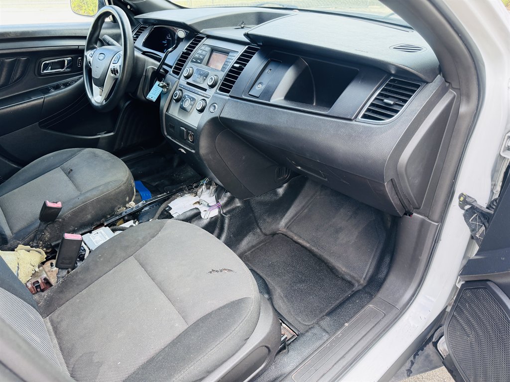2014 Ford Taurus - $10,999