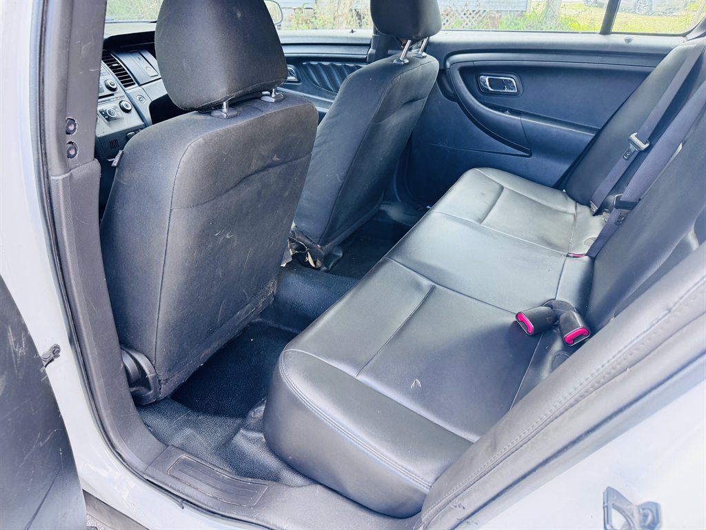 2014 Ford Taurus - $10,999