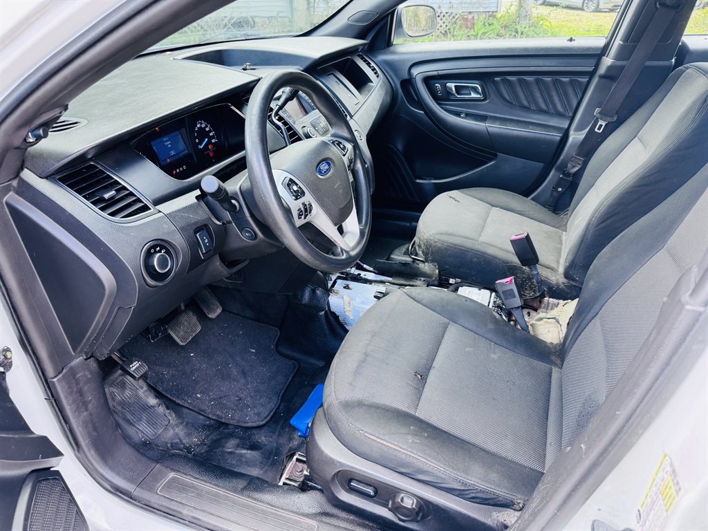 2014 Ford Taurus - $10,999