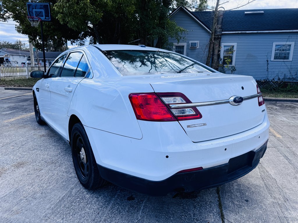 2014 Ford Taurus - $10,999