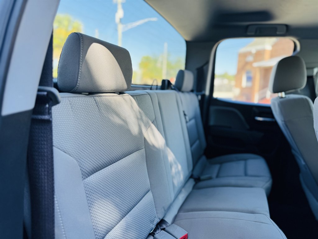 2017 Chevrolet Silverado 1500 - $19,990