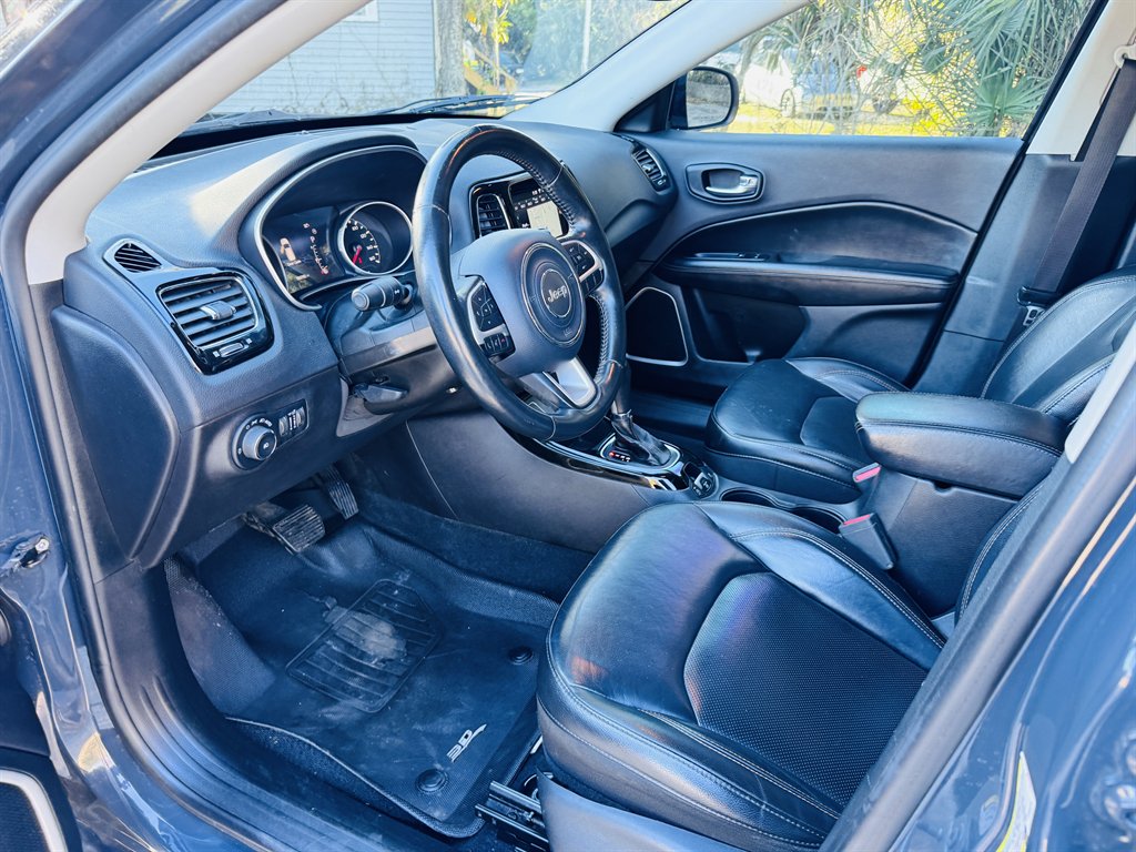 2018 Jeep Compass - $9,500