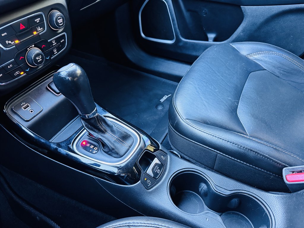 2018 Jeep Compass - $9,500