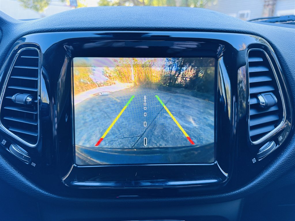 2018 Jeep Compass - $9,500