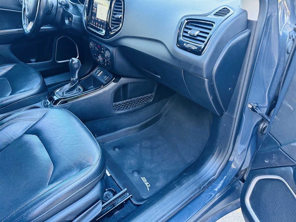 2018 Jeep Compass - $9,500