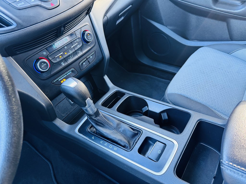 2017 Ford Escape - $11,990