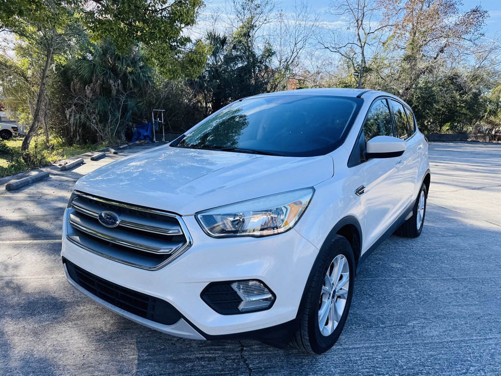 2017 Ford Escape - $11,990
