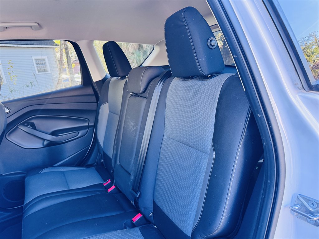 2017 Ford Escape - $11,990