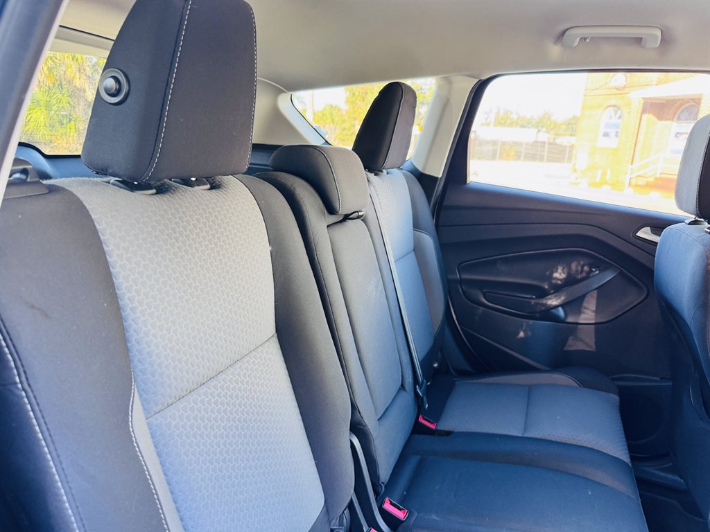 2017 Ford Escape - $11,990
