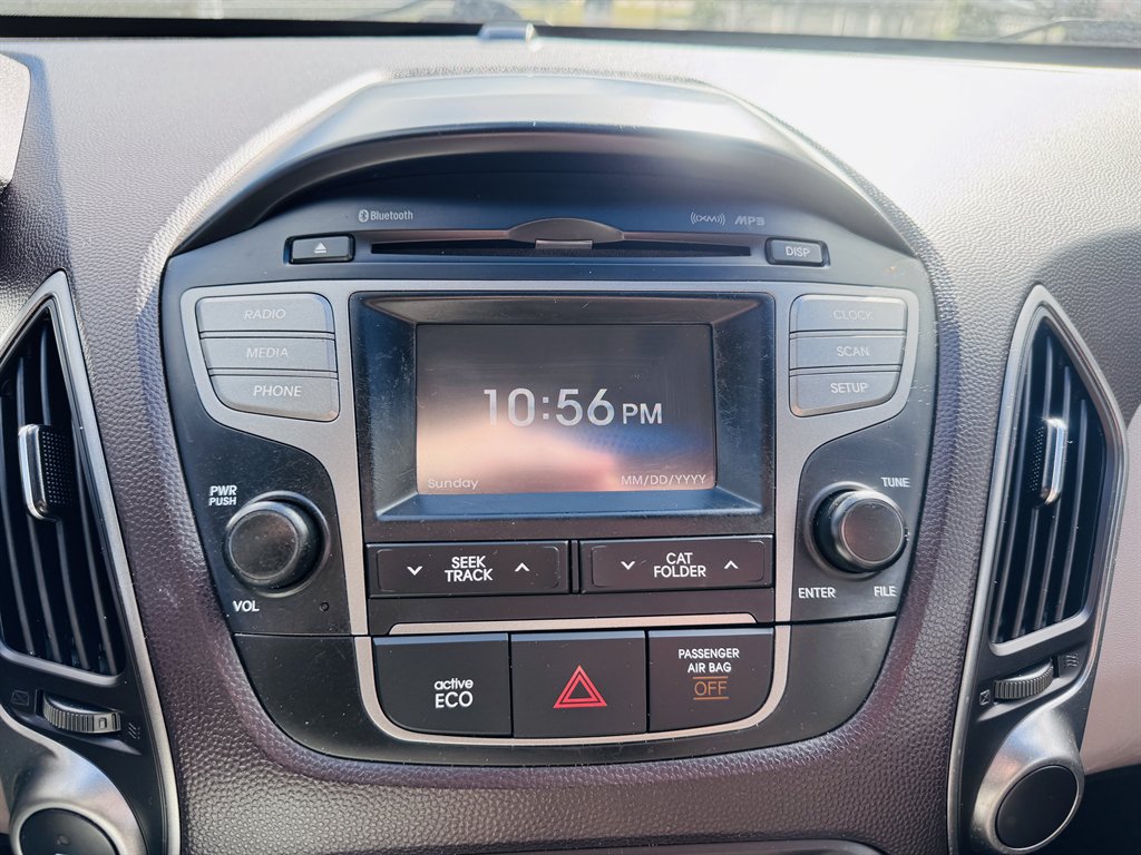 2014 Hyundai Tucson - $11,999