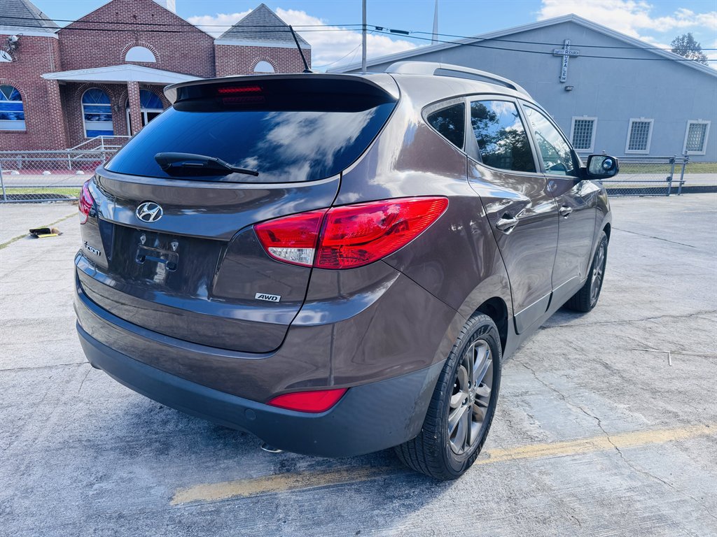 2014 Hyundai Tucson - $11,999