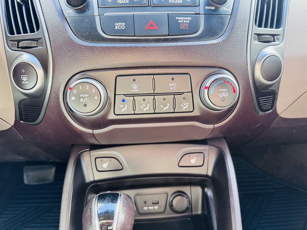 2014 Hyundai Tucson - $11,999