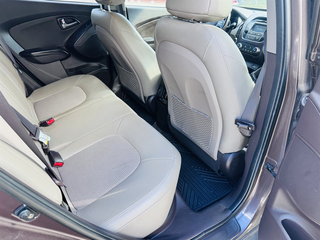 2014 Hyundai Tucson - $11,999