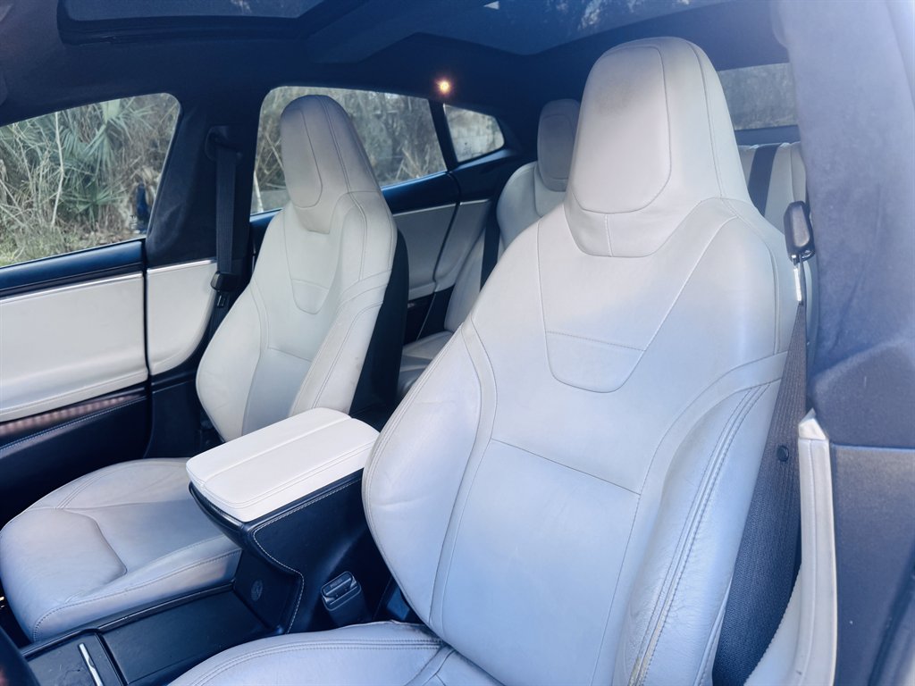 2016 Tesla Model S - $25,999