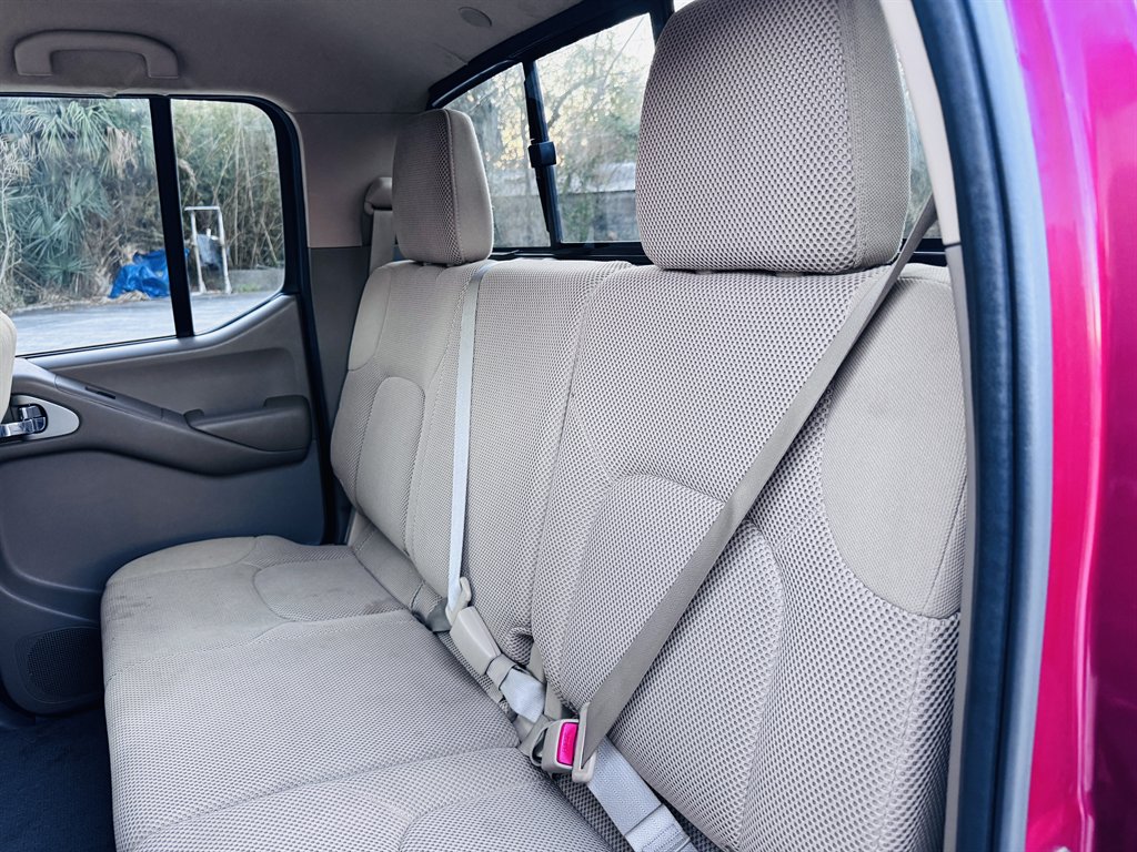 2017 Nissan Frontier - $18,500
