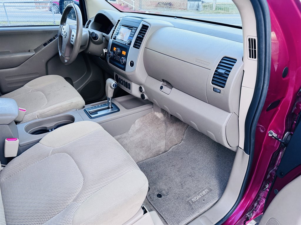 2017 Nissan Frontier - $18,500