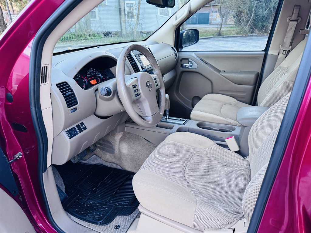 2017 Nissan Frontier - $18,500