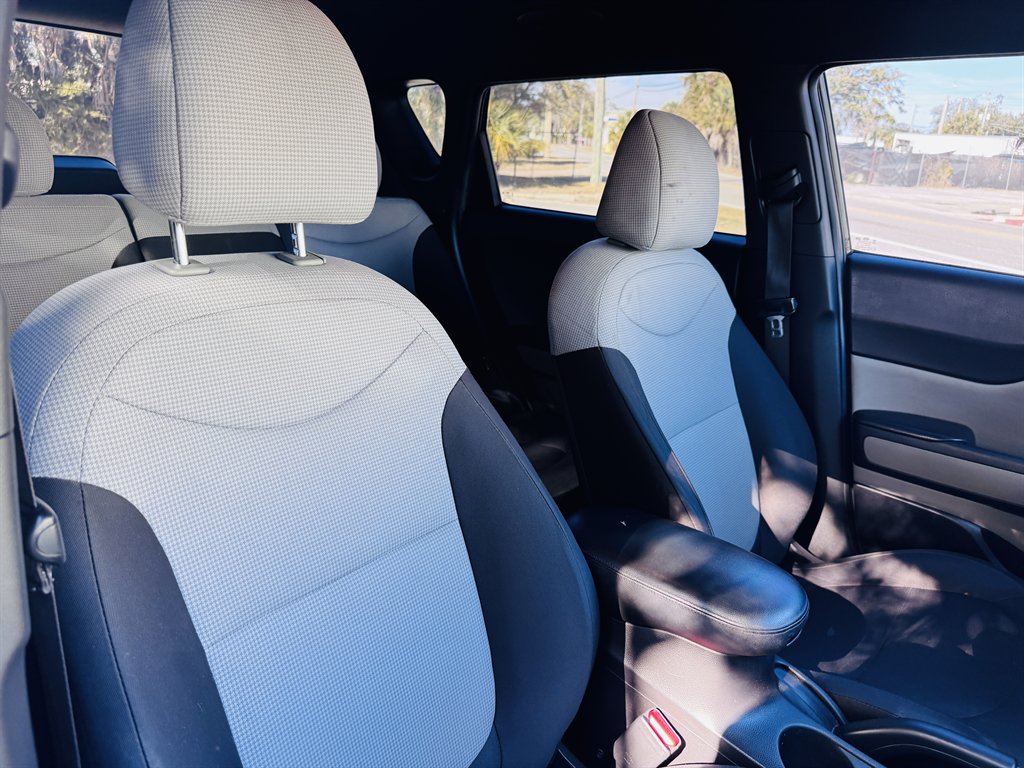 2017 Kia Soul - $11,999