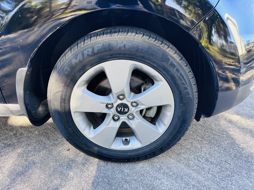 2017 Kia Soul - $11,999