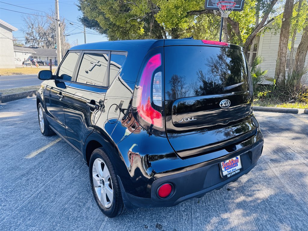2017 Kia Soul - $11,999