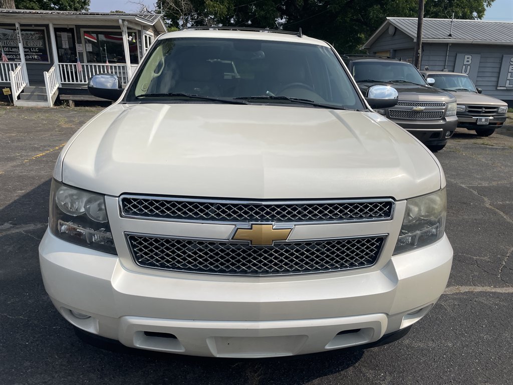 2013 Chevrolet Suburban - $15,970