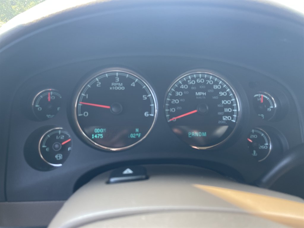 2013 Chevrolet Suburban - $15,970