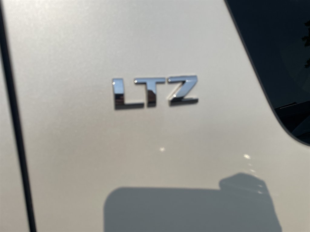 2013 Chevrolet Suburban - $15,970
