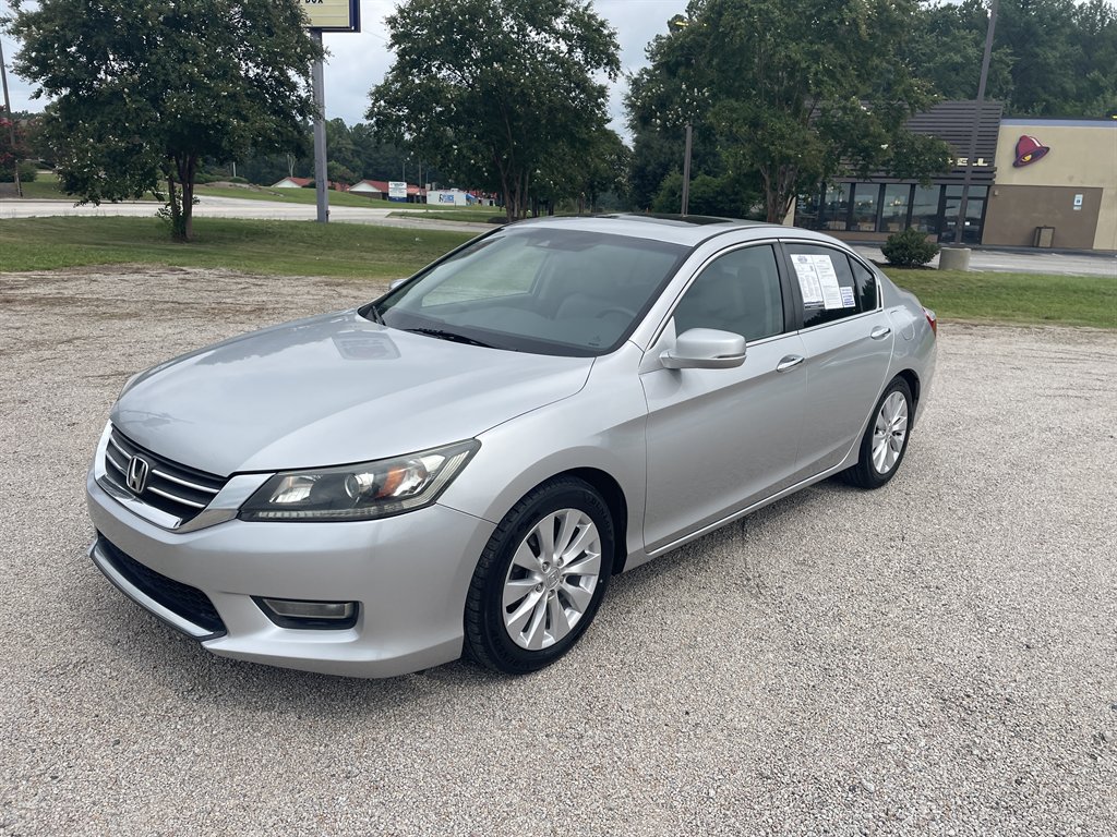 2013 Honda Accord - $11,480