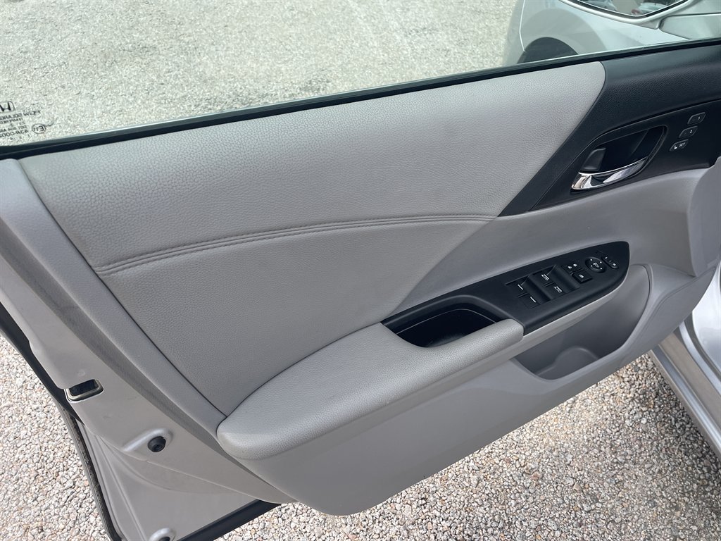 2013 Honda Accord - $11,480