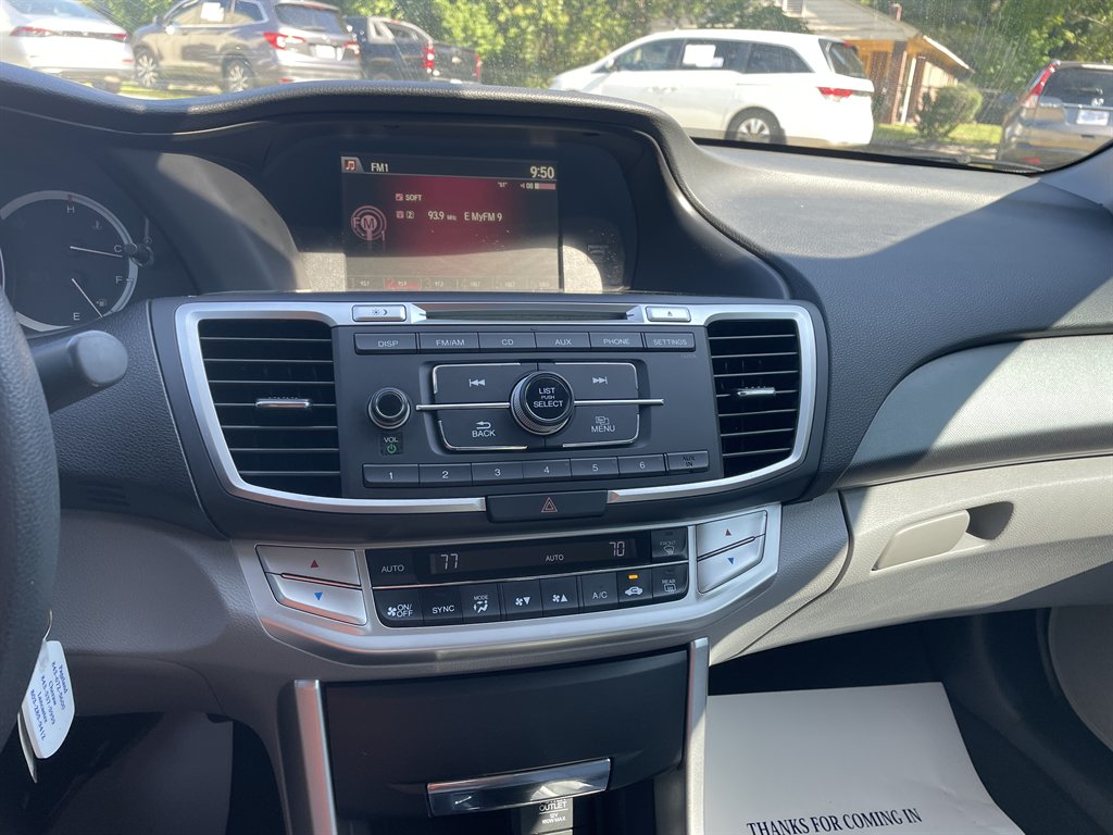 2015 Honda Accord - $13,960