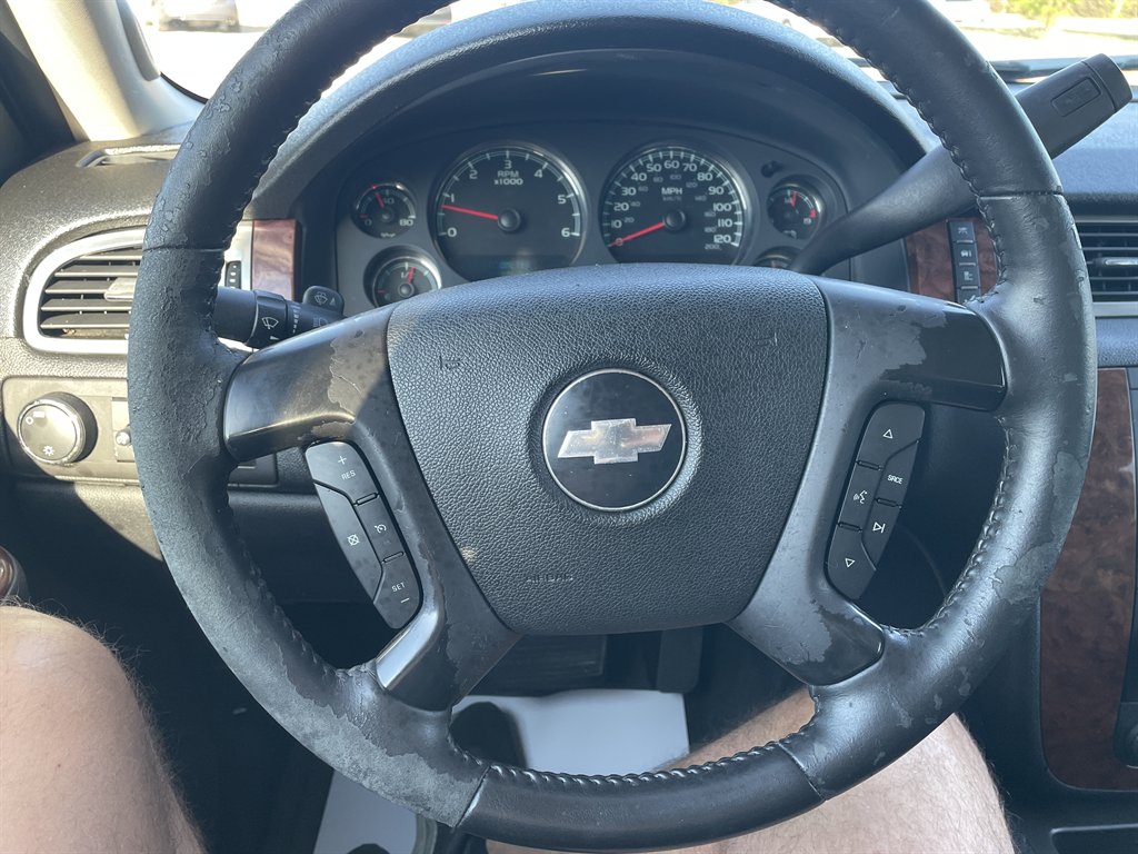 2007 Chevrolet Avalanche - $9,980
