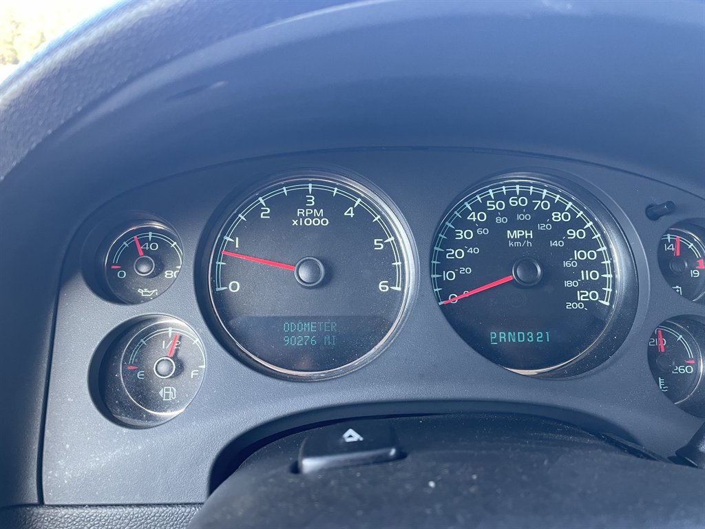 2007 Chevrolet Avalanche - $9,980