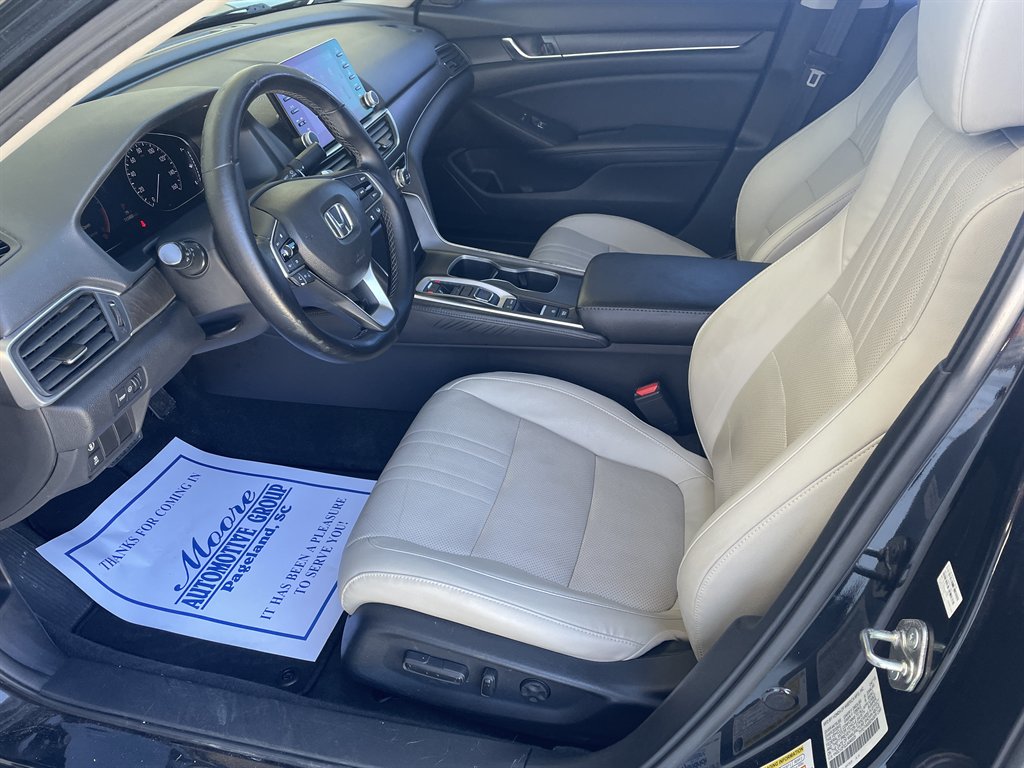 2018 Honda Accord - $17,960
