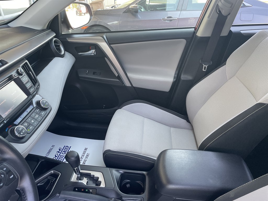 2016 Toyota RAV4 - $19,970