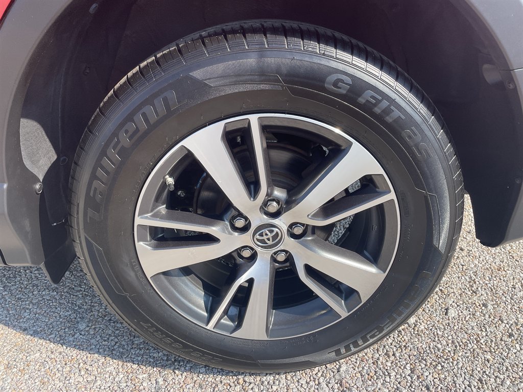 2016 Toyota RAV4 - $19,970