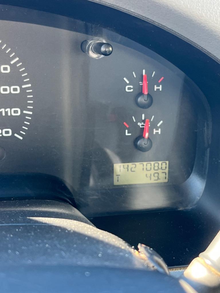 2005 Ford F-150 XL photo