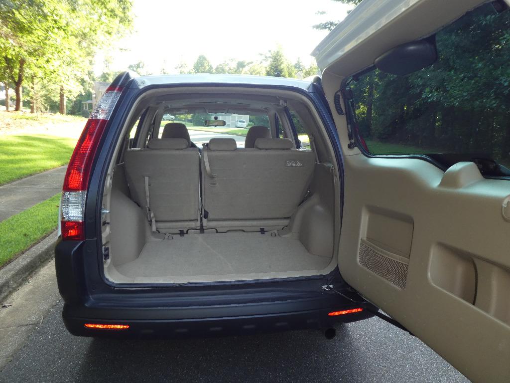 2005 Honda CR-V - $10,995