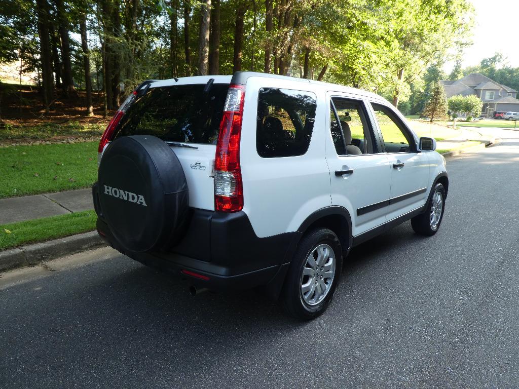 2005 Honda CR-V - $10,995