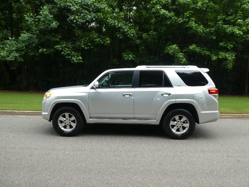 2011 Toyota 4Runner SR5 photo
