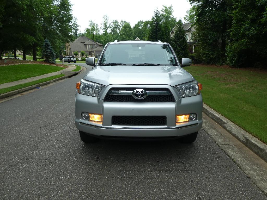 2011 Toyota 4Runner SR5 photo