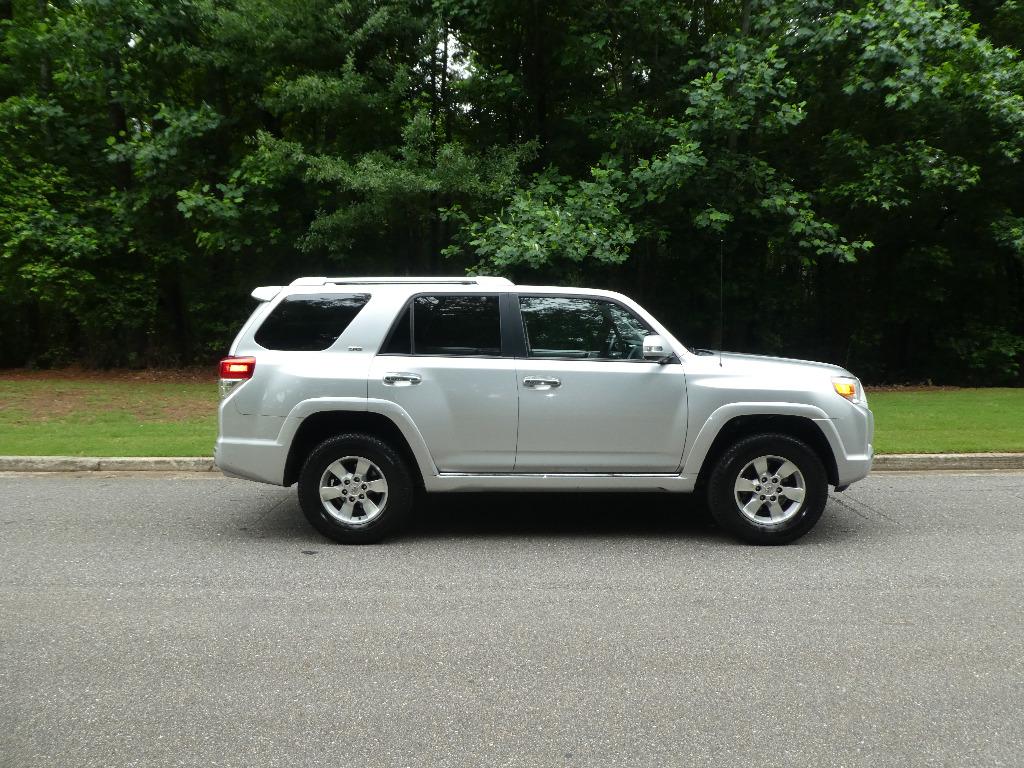 2011 Toyota 4Runner SR5 photo