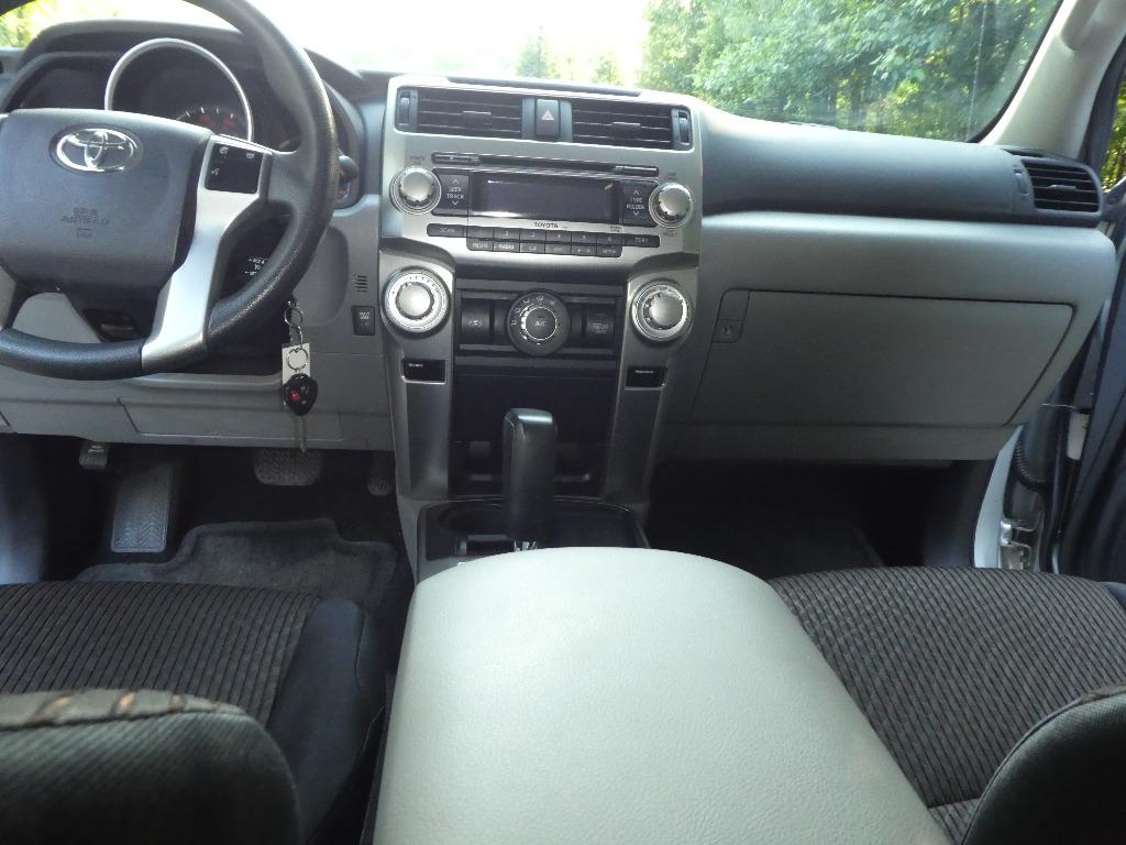 2011 Toyota 4Runner SR5 photo