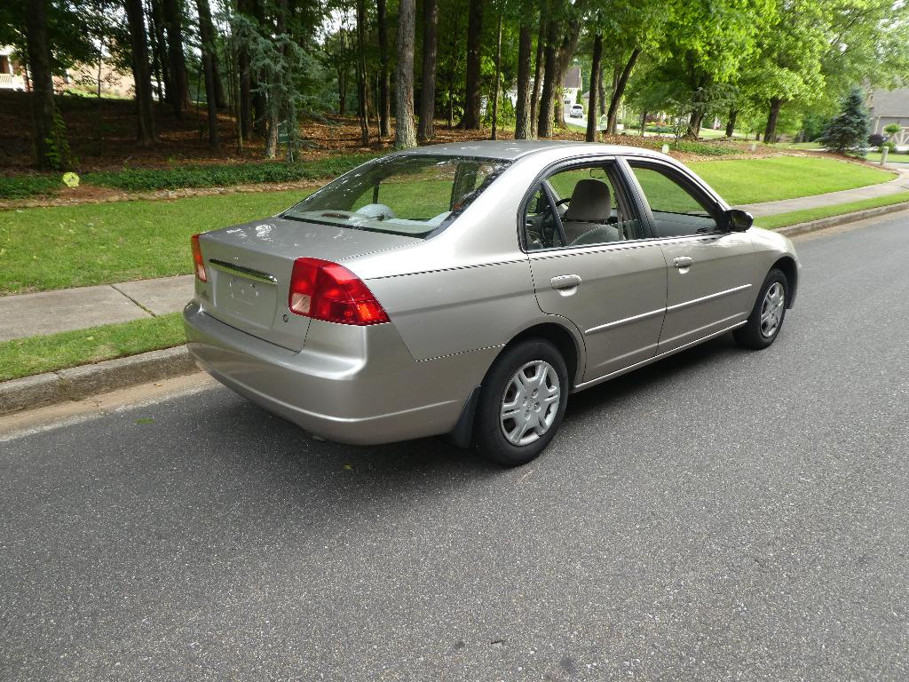 2002 Honda Civic LX photo