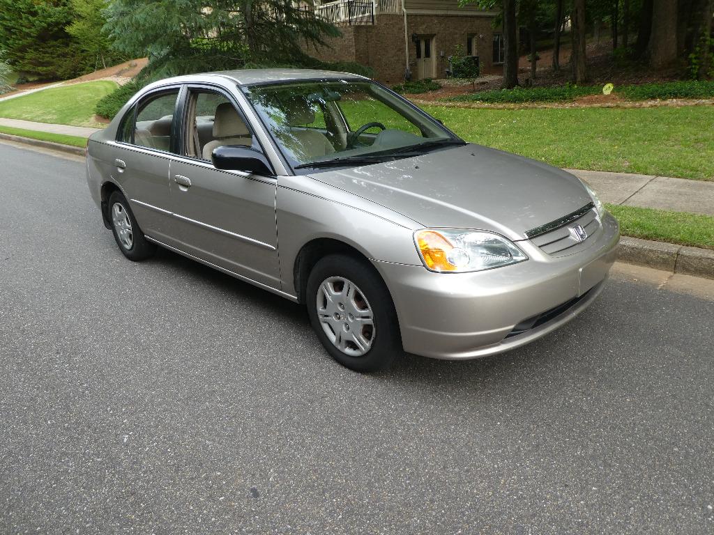 2002 Honda Civic LX photo
