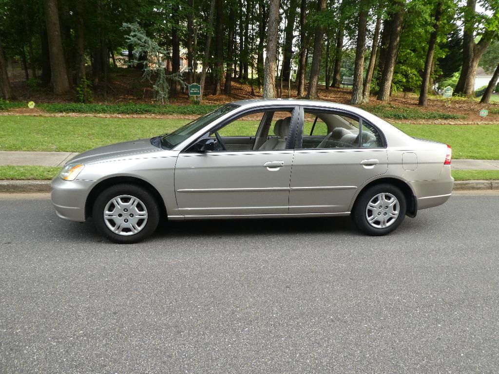 2002 Honda Civic LX photo