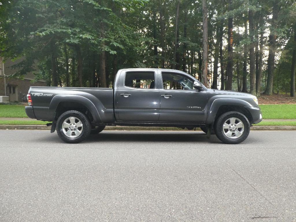 2015 Toyota Tacoma - $23,995