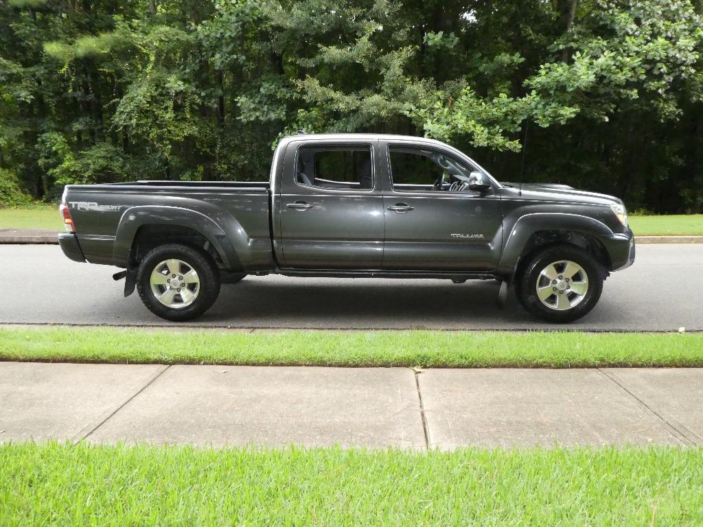 2015 Toyota Tacoma - $23,995